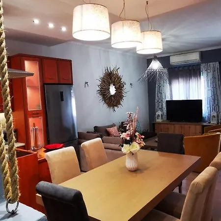 Alexandra'S Home Fira  Extérieur photo